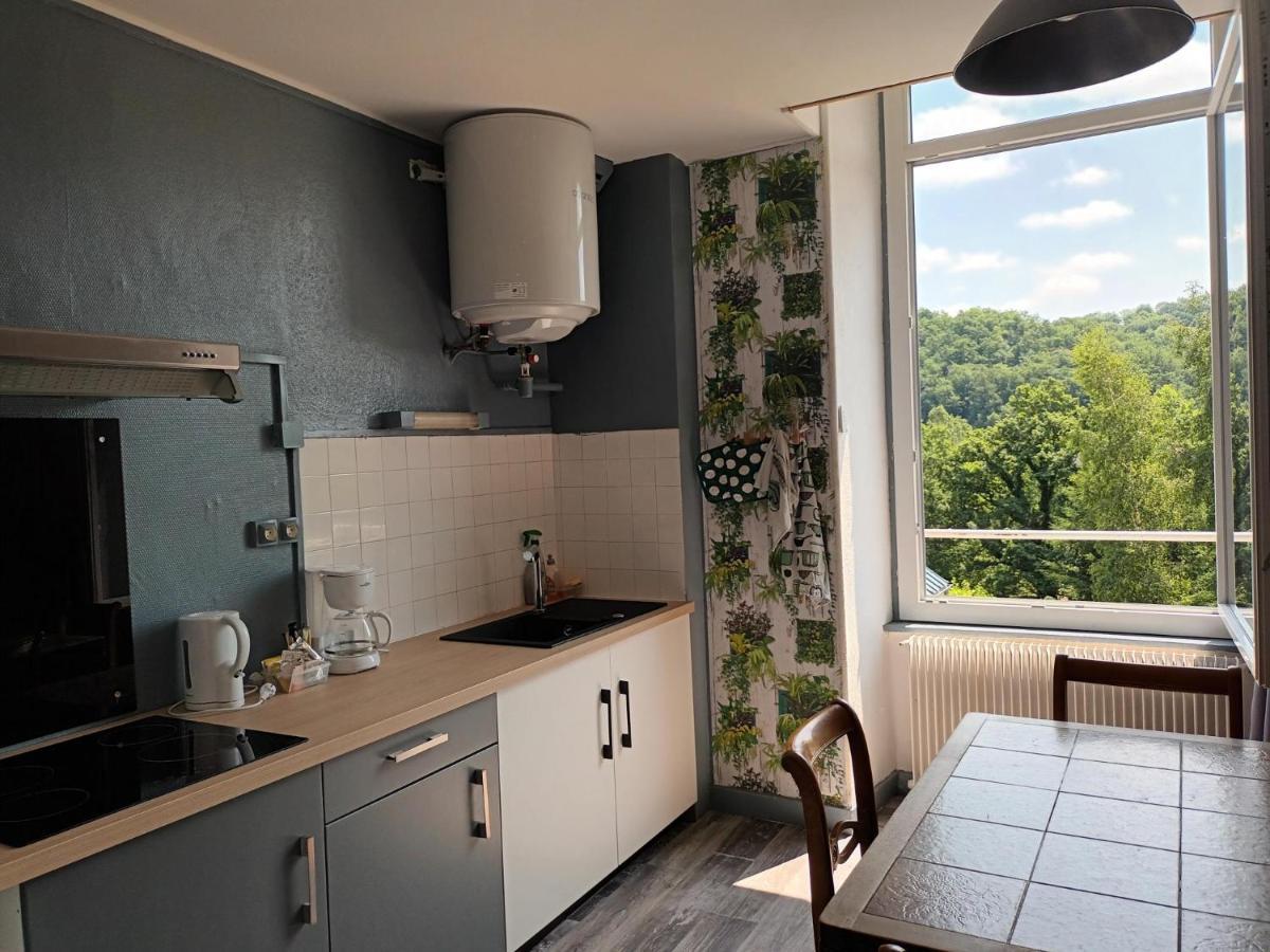 Appartement Chaleureux De 82M2 Proche De Vulcania Pontaumur Экстерьер фото